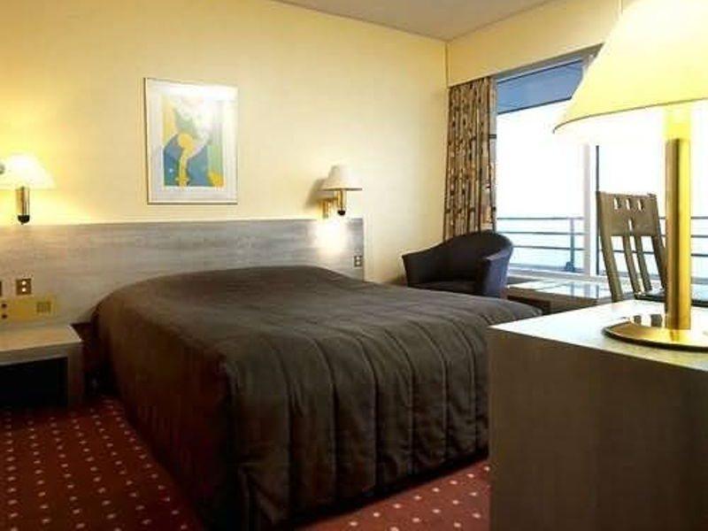 Hotel Comwell Hvide Hus Aalborg Exterior foto
