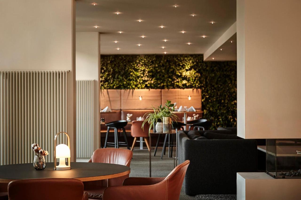 Hotel Comwell Hvide Hus Aalborg Exterior foto