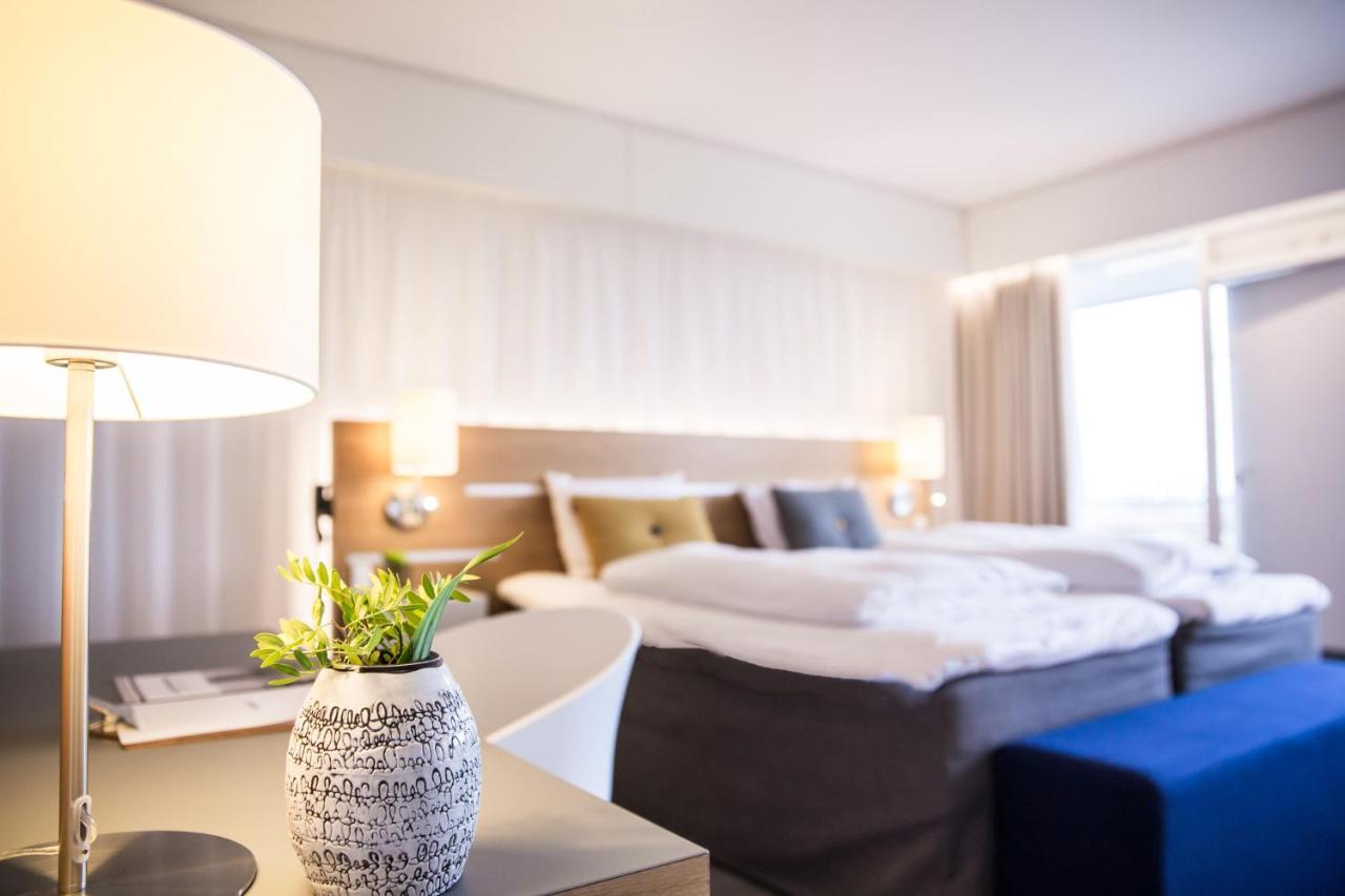 Hotel Comwell Hvide Hus Aalborg Exterior foto